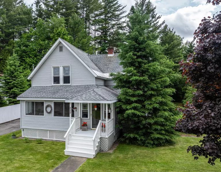 242 Hurley AVE, Lake Placid, NY 12946