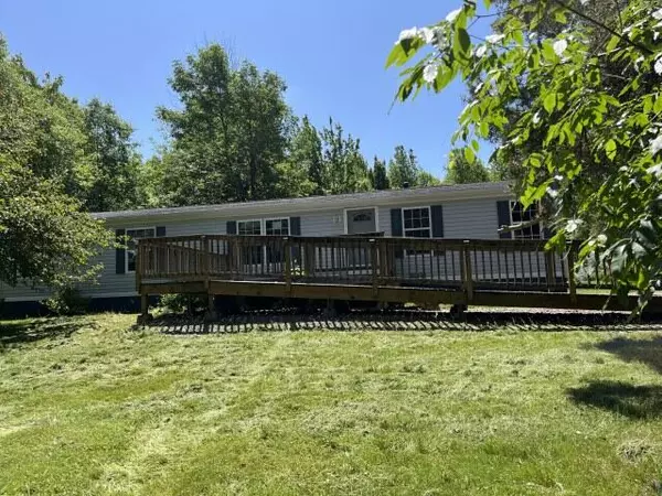 6737 Star RD, Ellenburg Center, NY 12934