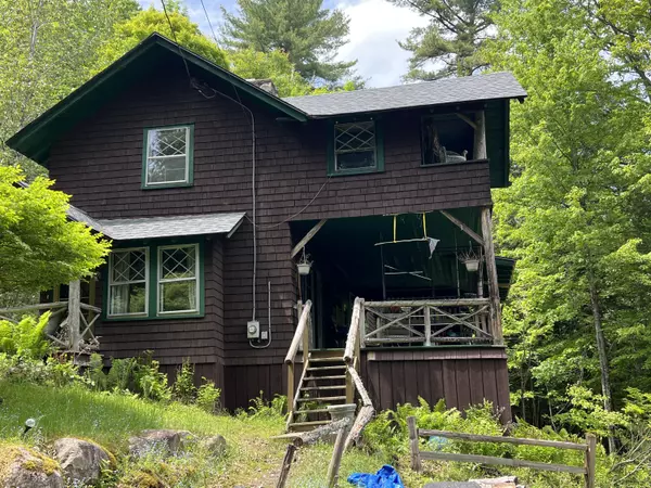 Elizabethtown, NY 12932,129 Cobble Hill LN