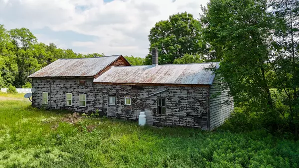 Peru, NY 12972,135 Reservoir RD