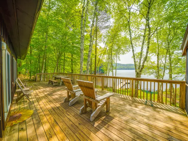 Long Lake, NY 12847,55 Greylock RD