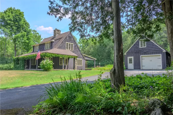 1054 Springfield RD, Wilmington, NY 12997