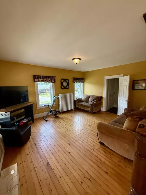 Saranac Lake, NY 12983,208 Old Lake Colby RD