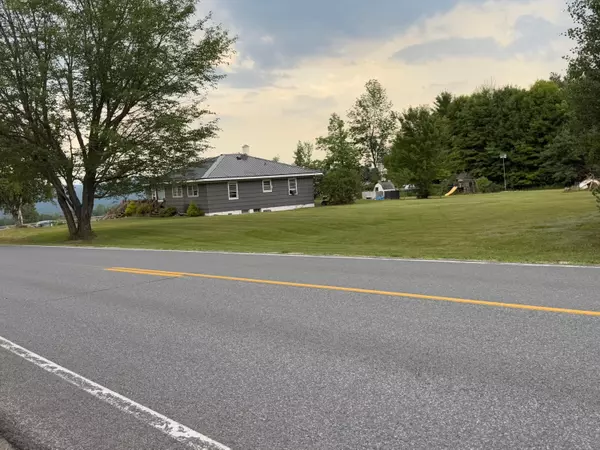 Saranac, NY 12981,0 Picketts Corners RD