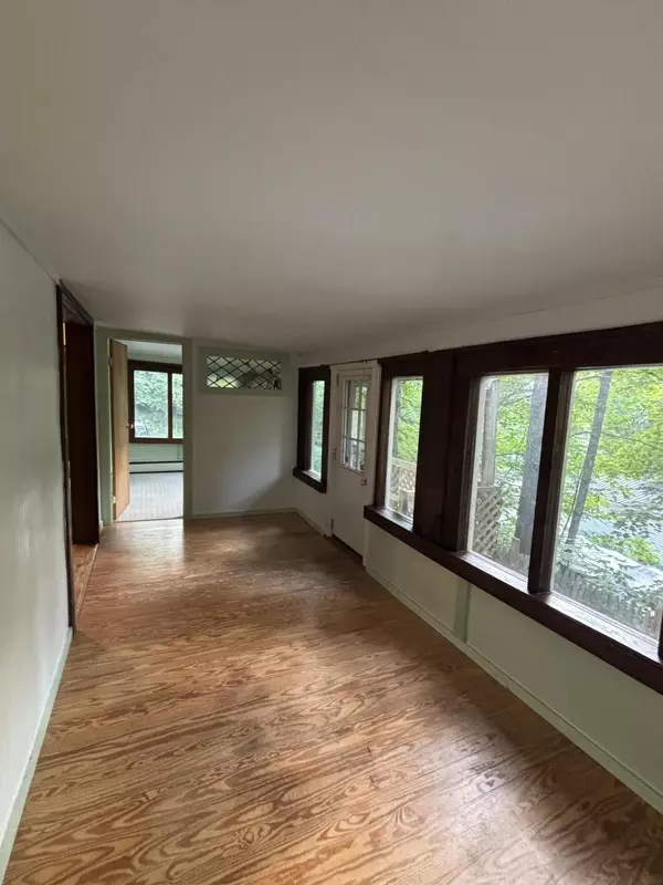 Saranac Lake, NY 12983,115 Lake Street ST