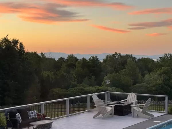 Morrisonville, NY 12962,60 Agnew RD