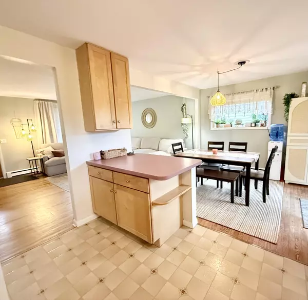 Plattsburgh, NY 12901,62 Prospect Avenue