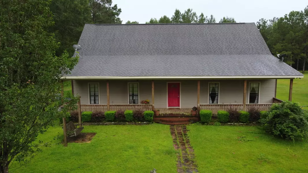 4304 SCR 20, Mount Olive, MS 39119