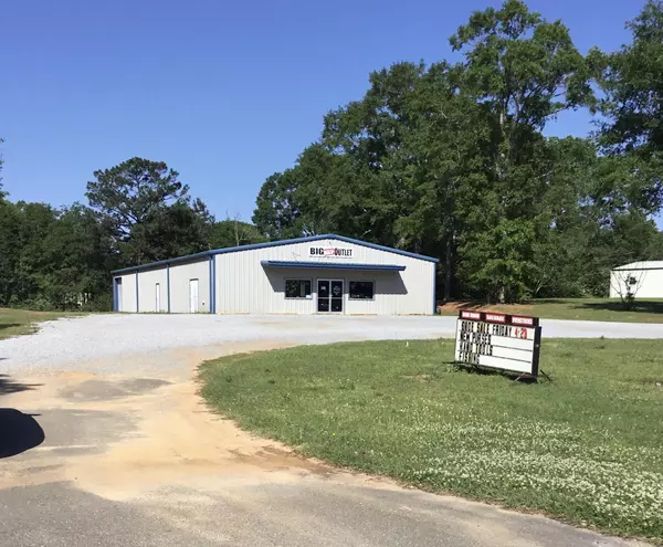 1304 S Main St., Poplarville, MS 39470