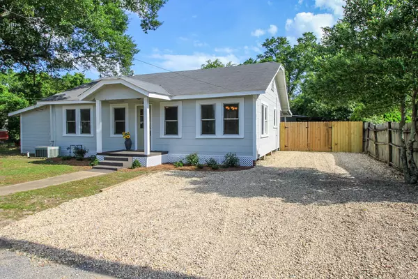 Petal, MS 39465,143 W 4th Ave.