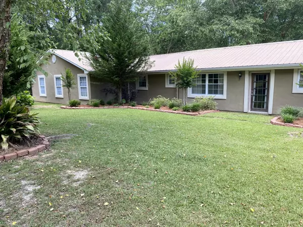 186 Smith and Peters Rd, Poplarville, MS 39470