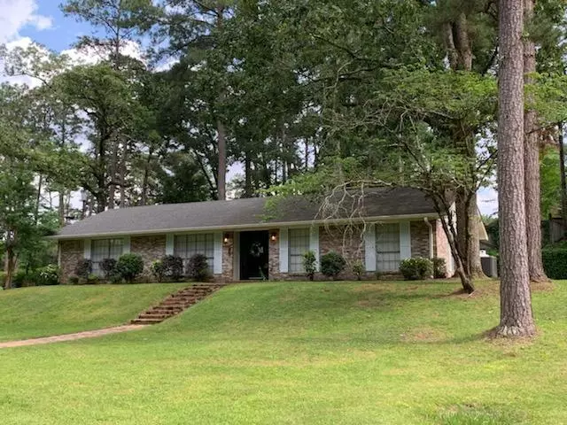 1434 Ridgewood Dr., Columbia, MS 39429