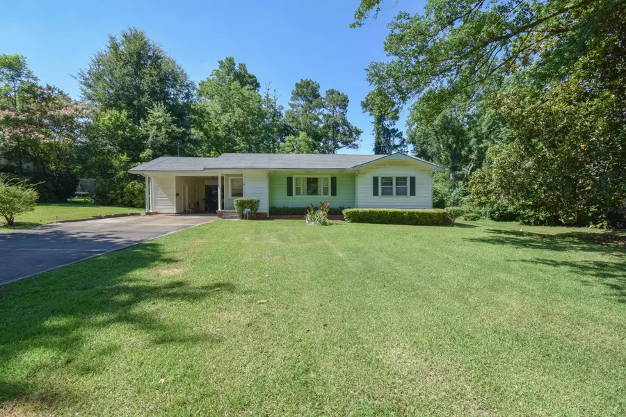 1163 W 20th St., Laurel, MS 39440