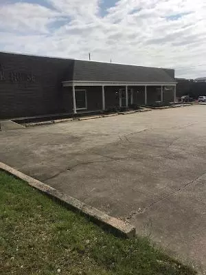 Laurel, MS 39440,605 Commerce St.