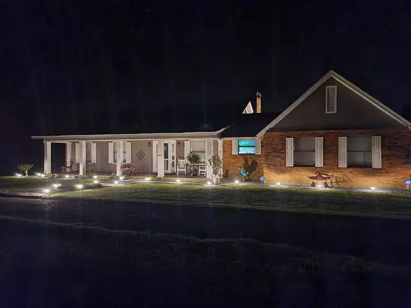 Brookhaven, MS 39601,1826 NE Heucks Retreat