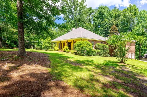 Hattiesburg, MS 39402,24 Rosemont Dr.