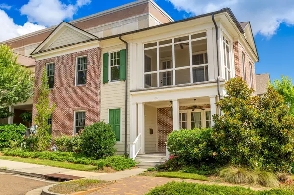 Jackson, MS 39202,718 Manship St.