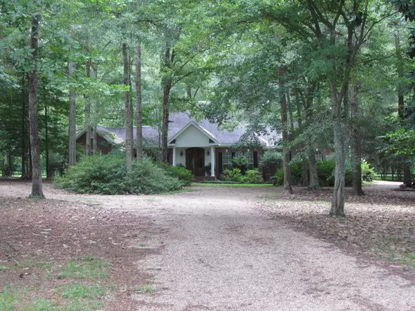 Sumrall, MS 39482,22 Gates Bridge Rd.