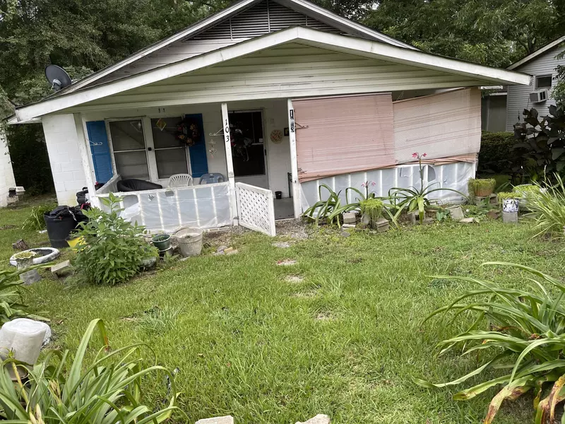 103 Sugarberry, Richton, MS 39476