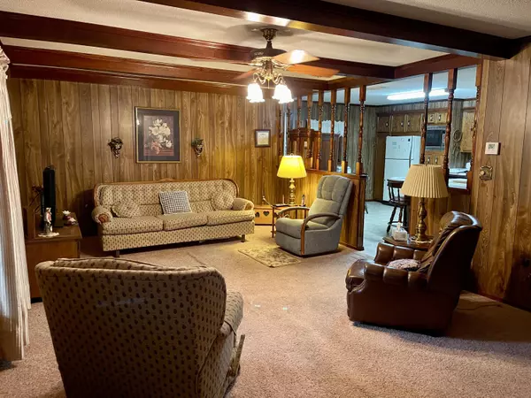 Columbia, MS 39429,1011 Tolar Rd.