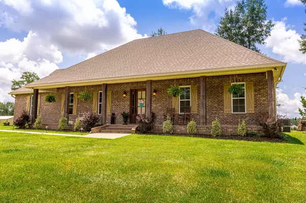 Sumrall, MS 39482,7 Morgan Ln.