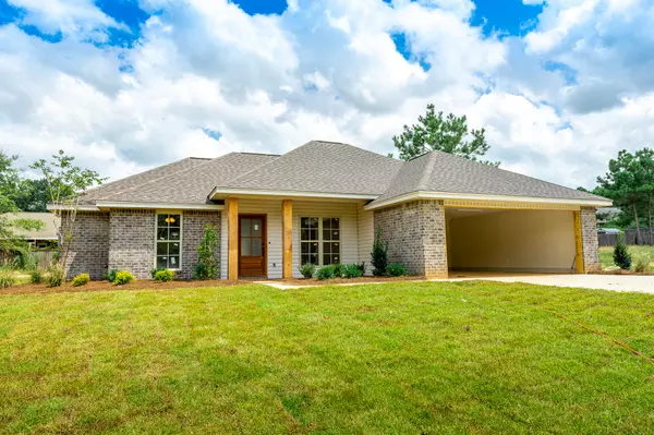 24 Price Ln., Sumrall, MS 39482