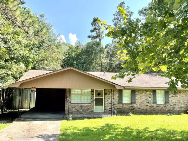 Hattiesburg, MS 39402,33 Pine St.