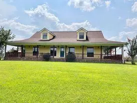 174 Watermelon Rd., Ovett, MS 39464