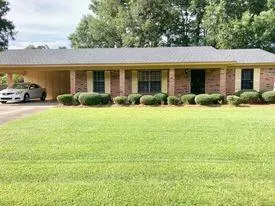 47 Clairmont Cir., Laurel, MS 39440