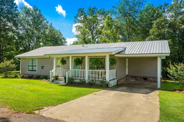 Sumrall, MS 39482,4 White Rd.