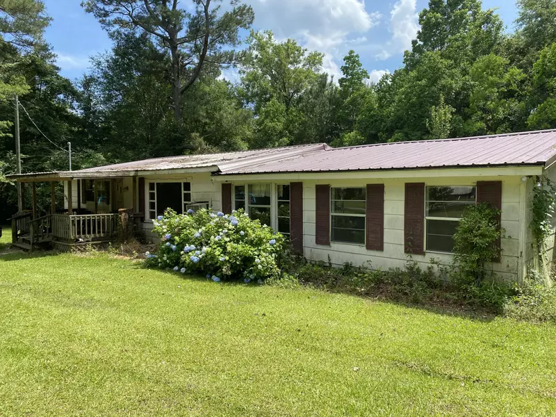 280 Township Rd., Laurel, MS 39443