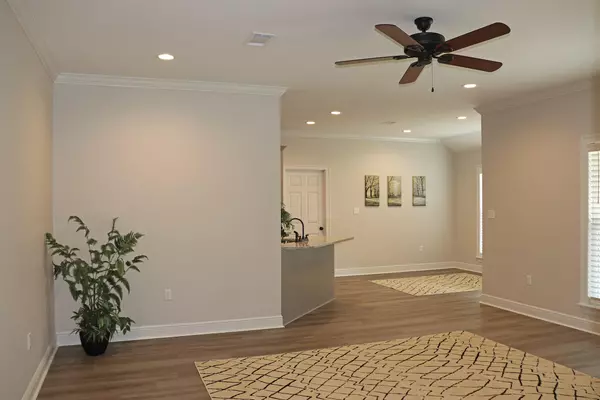 Sumrall, MS 39482,3699 Hwy 589