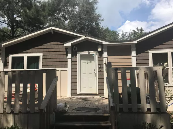 Hattiesburg, MS 39401,46 Dixie Oaks