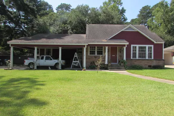 Columbia, MS 39429,611 Park Ave.