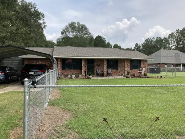 Columbia, MS 39429,1826 N Old Hwy 35