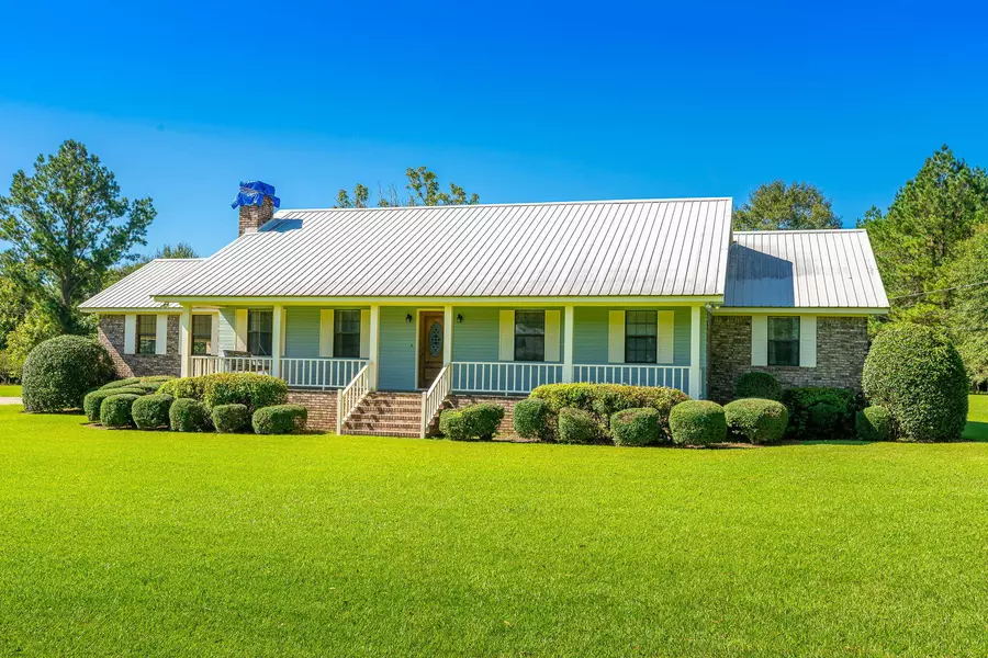 1241 Eatonville Rd., Hattiesburg, MS 39401