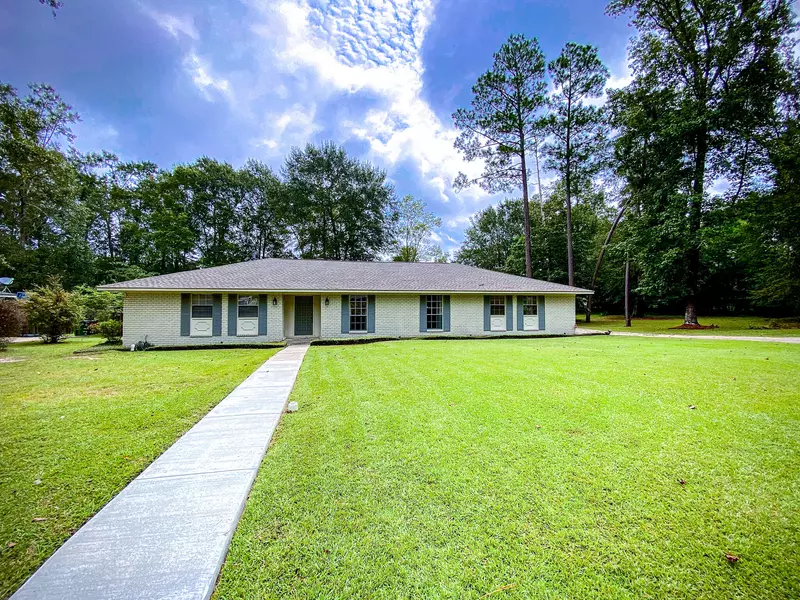 107 Alexander, Hattiesburg, MS 39402