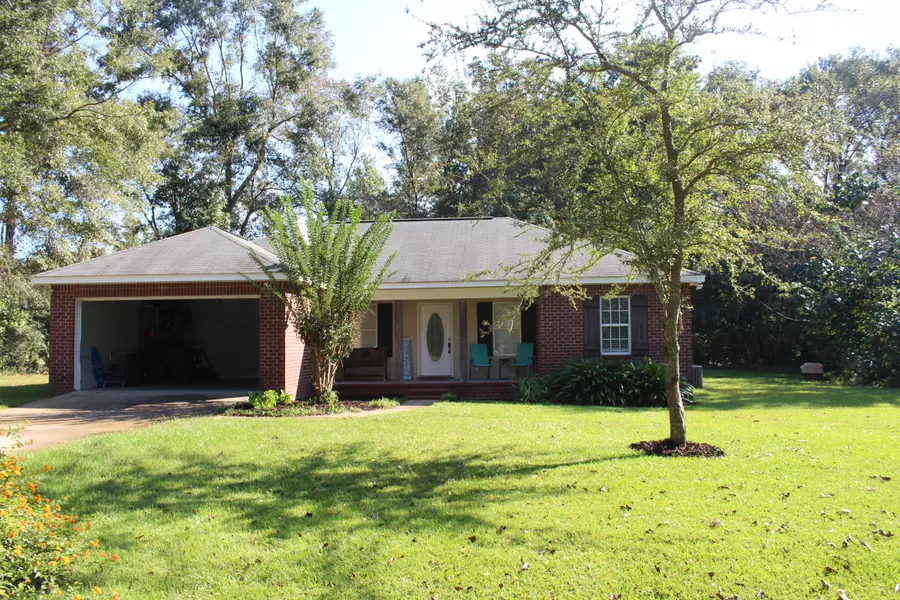 276 John Anderson Rd., Purvis, MS 39475