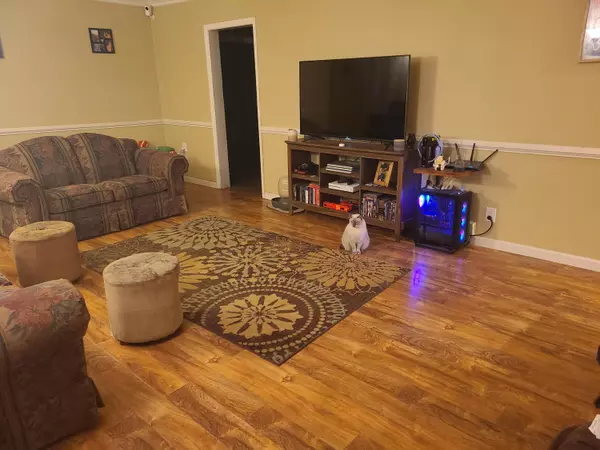 Petal, MS 39465,303 Petal Dr.