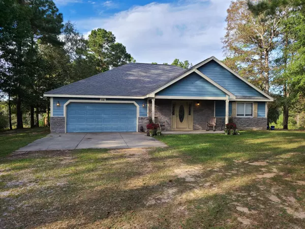 56 Davis, Brooklyn, MS 39425