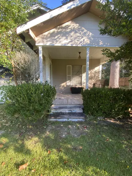 210 E 4th Ave., Petal, MS 39465