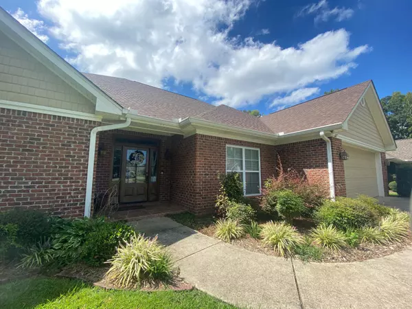 Laurel, MS 39443,2 Amyden Ct.