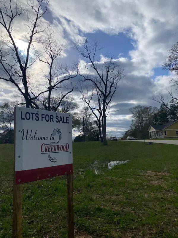 Laurel, MS 39440,4 Larkmeade Ln.