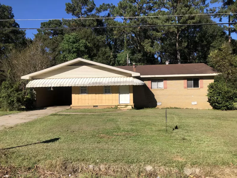 1356 John St., Prentiss, MS 39474