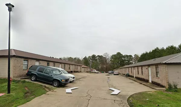 239 Hartfield, Hattiesburg, MS 39402