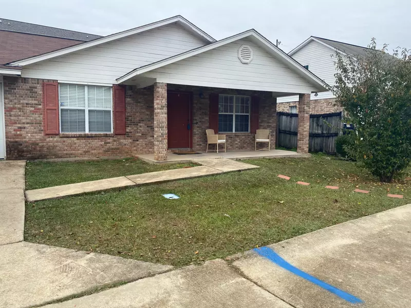 103 Post Oak Dr., Hattiesburg, MS 39402