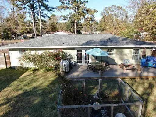 Petal, MS 39465,413 Mamie St.