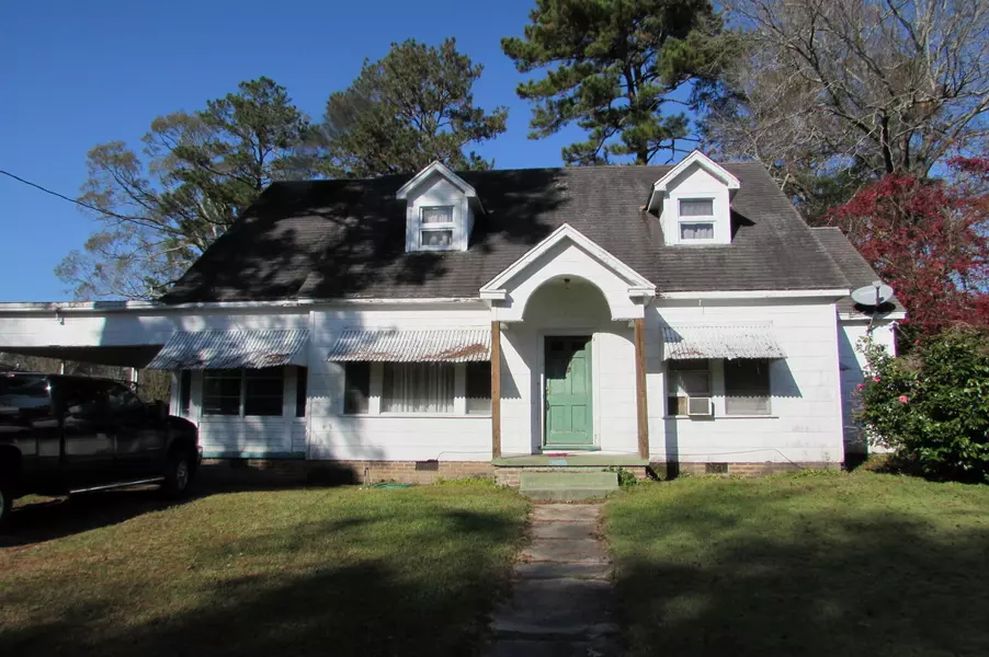 607 Dale St., Columbia, MS 39429