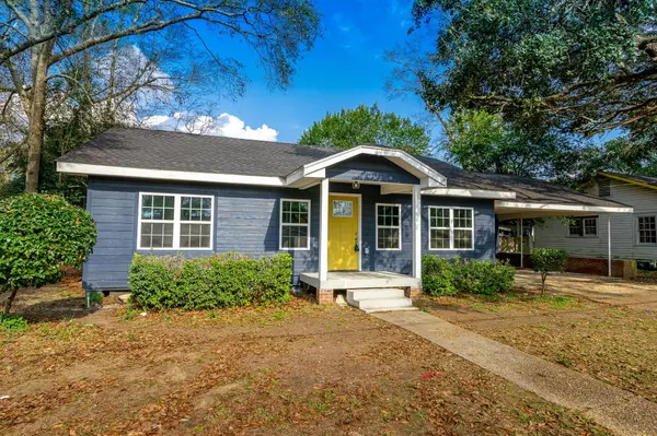 Petal, MS 39465,146 W 5th Ave.