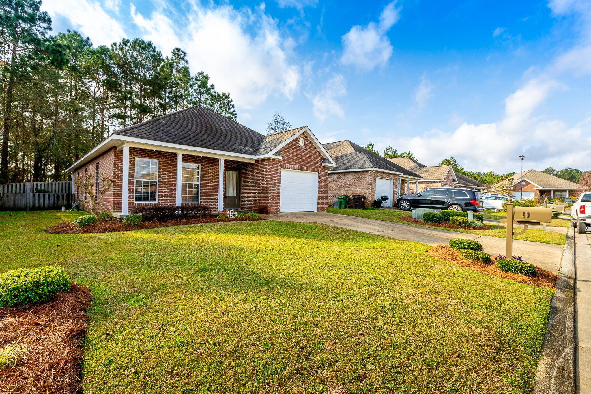 Hattiesburg, MS 39402,19 Oxford Dr.